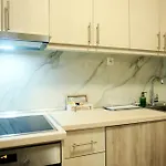 Apartment Modern Downtown Flat By Goldenland Thessaloniki