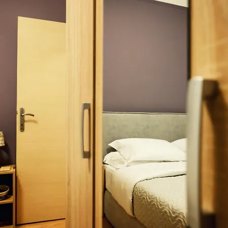 Modern Downtown Flat By Golden H&r Apartment Thessaloniki